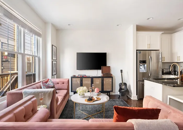 Hart Suites By Avantstay